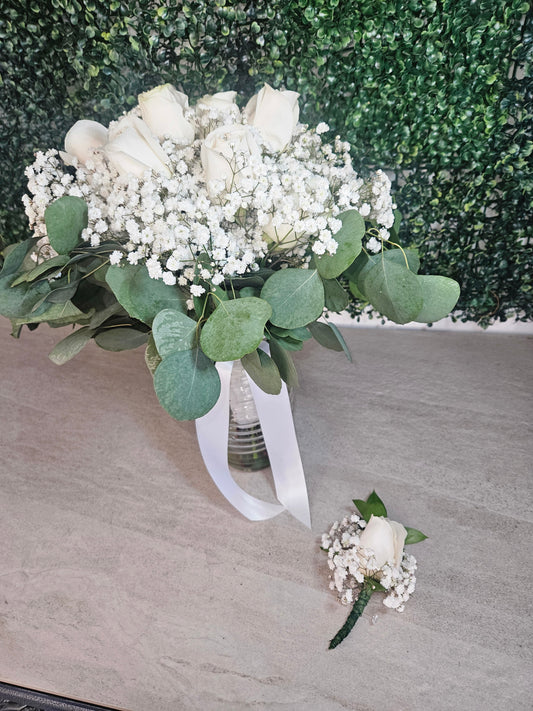 Bride bouquets, bridesmaid bouquets, XV bouquets